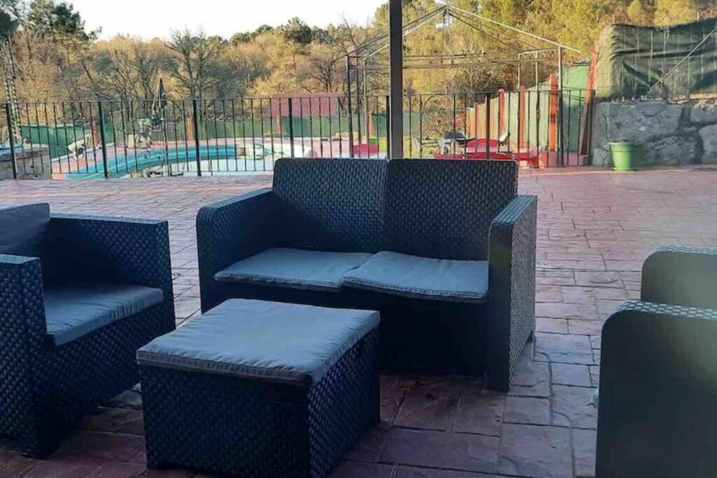 Alojamiento Entero Con Piscina Y Jardin. Orense Kültér fotó