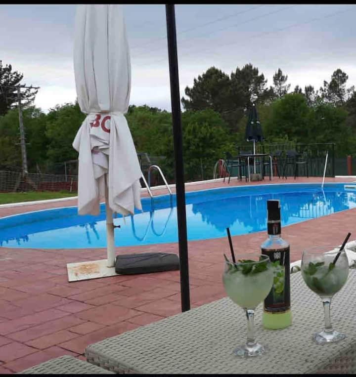 Alojamiento Entero Con Piscina Y Jardin. Orense Kültér fotó