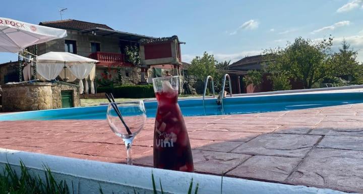 Alojamiento Entero Con Piscina Y Jardin. Orense Kültér fotó